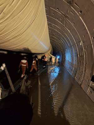 Intensive operations on to rescue trapped men from Telangana tunnel (Second Lead)