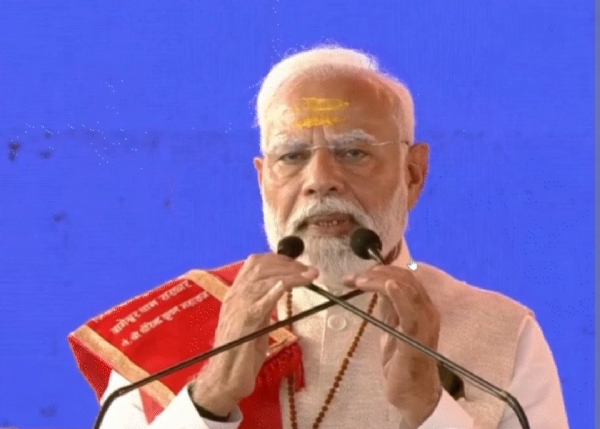 PM Modi lays foundation stone of Bageshwar Dham Medical and Science Research Institute