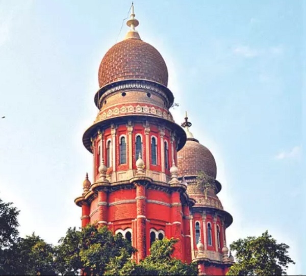 Madras High Court Grants Bail to Income Tax Officials and Police SI in Rs 20 Lakh Robbery Case