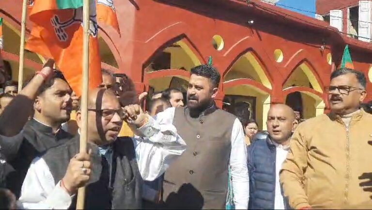 BJYM Protests Against NC Leader Surinder Choudhary Over Remarks on Dogra Rulers