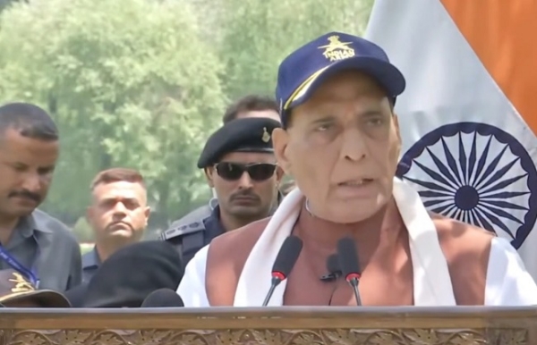 International Atomic Energy Agency should take Pakistan's atomic bombs under its supervision: Rajnath