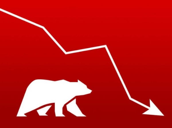 Stock market declines in early trading; Sensex and Nifty down