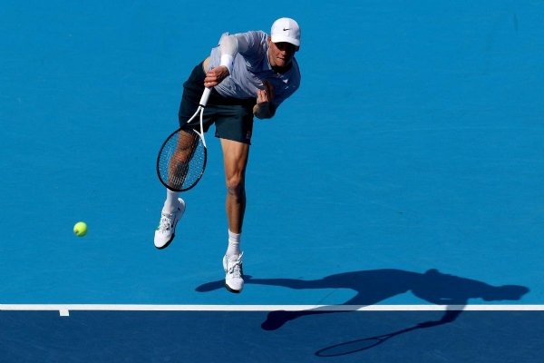 Alcaraz Sets Title Clash with Sinner After Commanding Semi-Final Wins