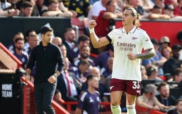 Defender Turns Match-Winner: Calafiori Gifts Gunners Golden Start