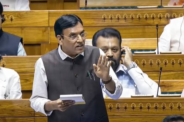 Indian Sports Fraternity Hails PM Modi as Parliament Passes Landmark Sports Governance & Anti-Doping Bills