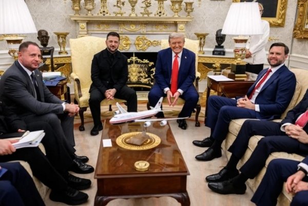 High-Level Talks at White House: Trump Says “Possibility of Ending the War,” Zelensky Extends Support