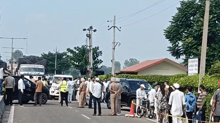 Radha Soami Dera Beas chief leads flood relief efforts in Punjab’s Jalandhar