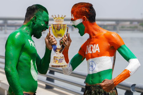 Don’t make it a big issue: Kapil Dev on Ind-Pak Asia Cup clash