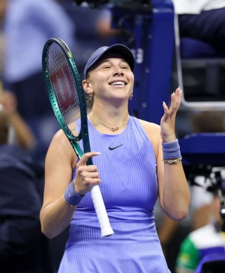 US Open: Anisimova sets final clash with Sabalenka with SF win over Osaka