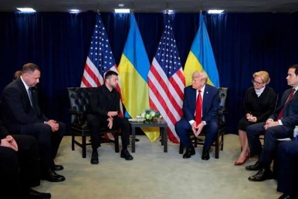 Trump Says Ukraine Can Win Back Its Land, Calls Russia Paper Tiger