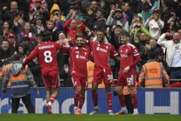Liverpool Edges Everton 2-1 in Tense Merseyside Derby to Maintain Perfect Premier League Start