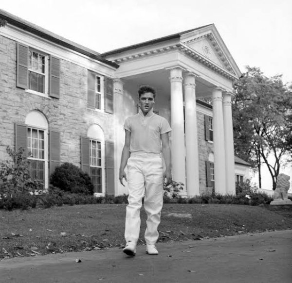 Missouri Woman Jailed for Fraudulent Plot to Seize Elvis Presley’s Graceland