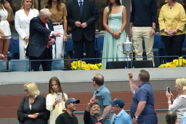 Fans Rage as Trump Security Snarls Alcaraz-Sinner Showdown