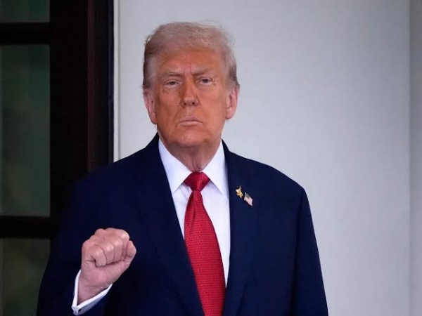 Trump Slaps New Tariffs on Pharmaceuticals, Trucks and Cabinets