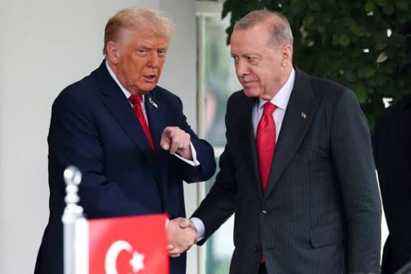 Trump Presses Erdogan on Russian Oil, F-35 Dispute Remains Unresolved