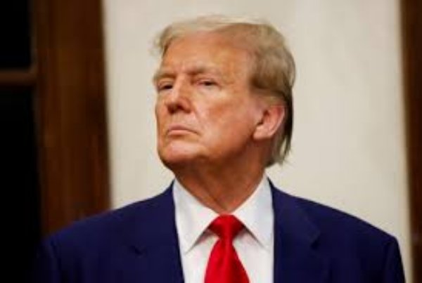 Trump Threatens Afghanistan Over Bagram Airbase Return