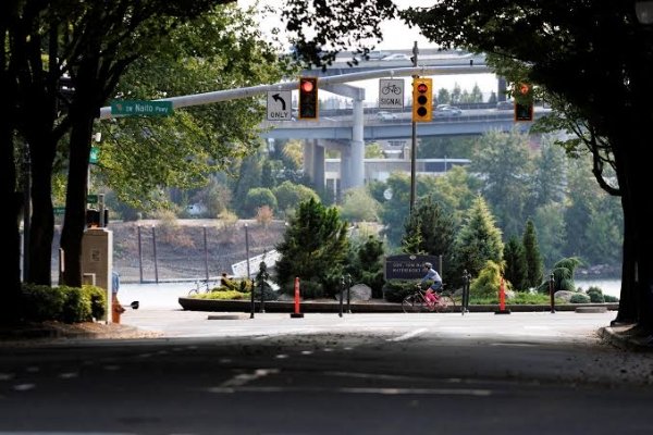Defying Court Order, Trump Sends 200 National Guard Troops to Portland Amid Legal Firestorm