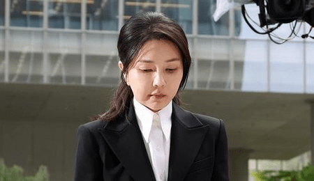 South Korea: Ex-first lady’s lawyers ask court to grant bail for health reasons