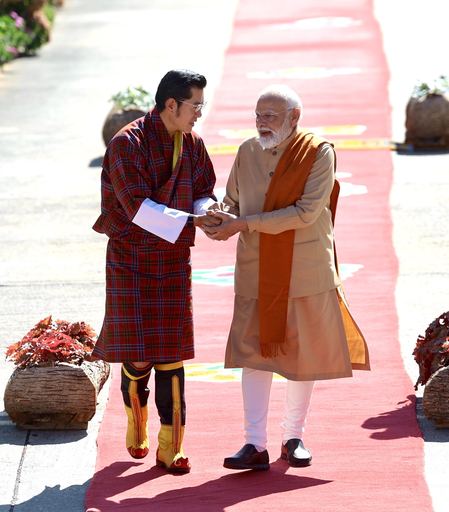 PM Modi concludes Bhutan visit; receives warm send-off from King Jigme Khesar