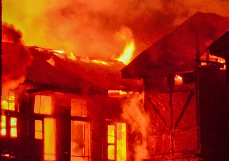 Five Fire Incidents Reported Across Kashmir in 24 Hours – Kashmir Observer