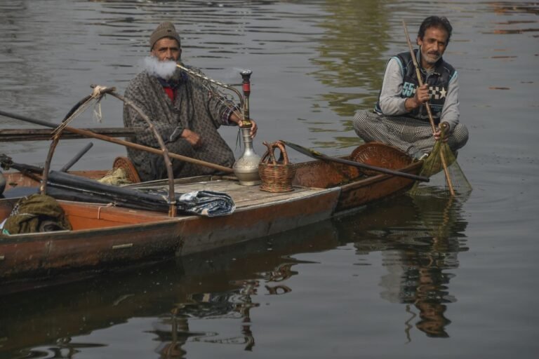 Mercury Remains Above Freezing at Most Places in Kashmir – Kashmir Observer