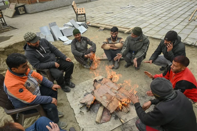 After Brief Respite, Mercury Drops Below Freezing Point in Kashmir – Kashmir Observer