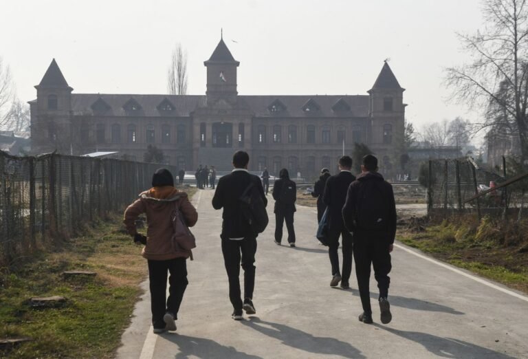 Winter Vacations Announced For J&K Colleges – Kashmir Observer