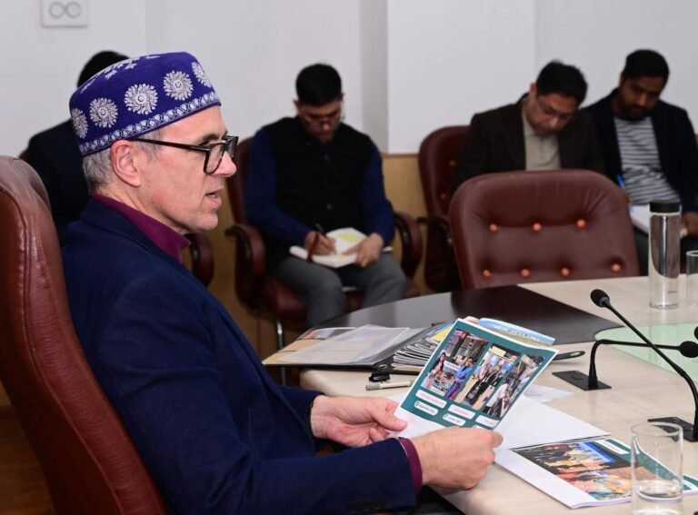 CM Omar Abdullah reviews tourism promotion strategy, calls for advance event calendar