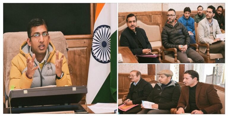 Div Com Kashmir reviews Jal Shakti Department, calls for timely completion of AMRUT 2.0 projects Directs to bridge gap between physical achievements & financial expenditure