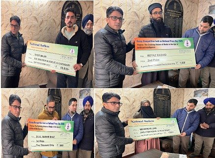 JDI Kashmir Felicitates DIPR Competition Winners