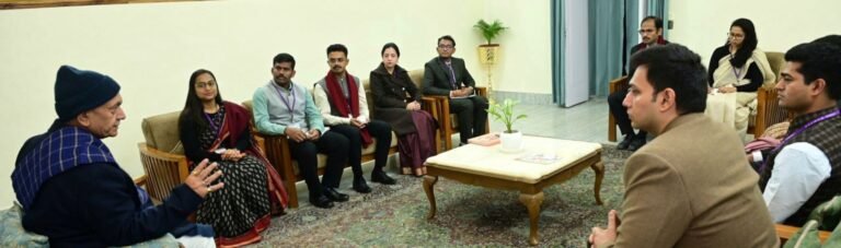 Lieutenant Governor interacts with IAS Officer Trainees of 2025 Batch