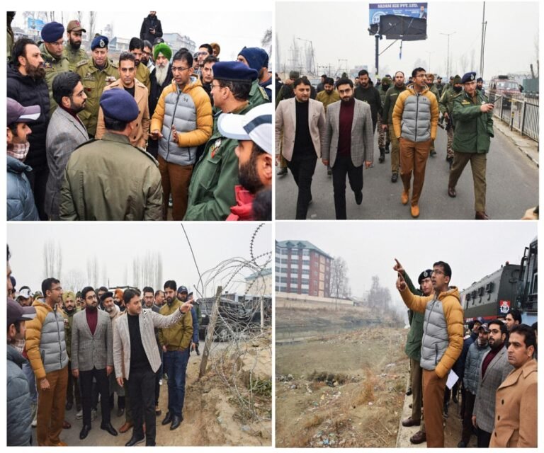 Div Com conducts spot visit of Natipora Junction and Barzulla Underpass to improve Traffic Flow