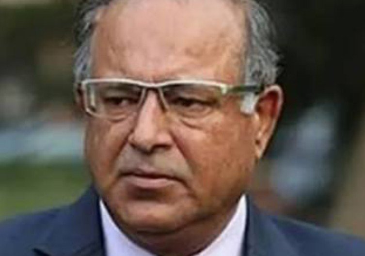 Karra Congratulates Auqib Nabi Dar on IPL Selection