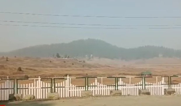 Light Snow, rain continue across Kashmir;heavy Snowfall likely in some higher reaches