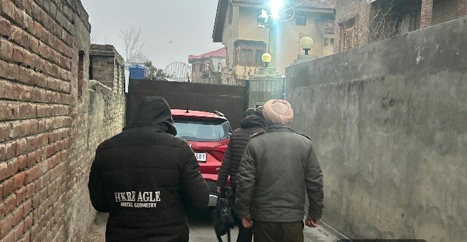 CIK conducts predawn raids across Kashmir in terror-related case