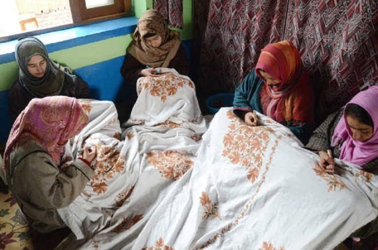 Kashmir’s Skills Find a New Audience – Kashmir Observer