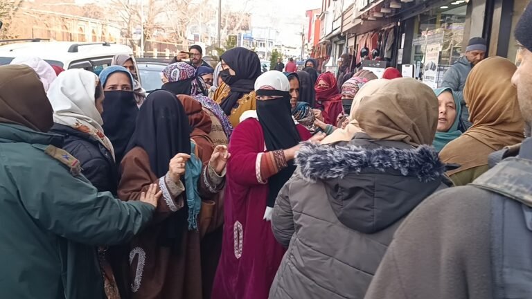 Anganwadi Workers, Helpers Protest for Wages, Regularization