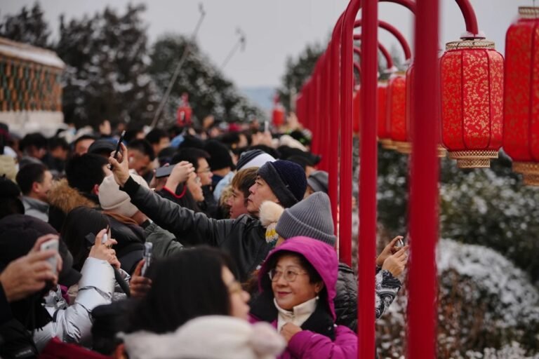 China’s Population Shrinks to Historic Low