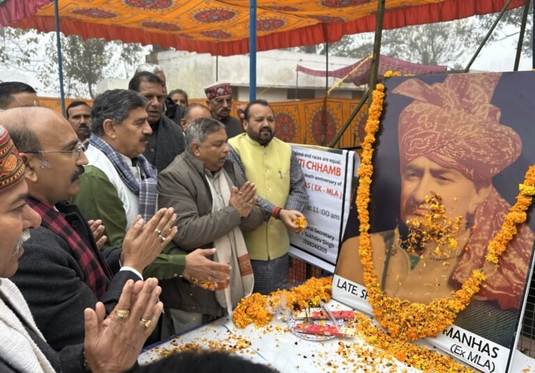BJP leaders pay tribute to former MLA Ram Nath Manhas on death anniversary