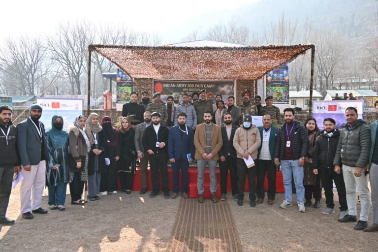 Indian Army organises Rozgaar Mela at Uri to help local youth find jobs