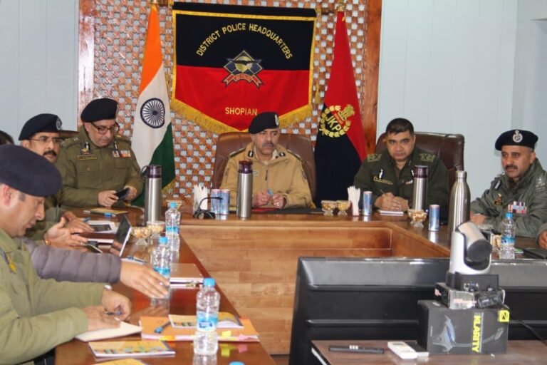 DGP J&K reviews security situation,ongoing anti-terror operations at DPO Shopian