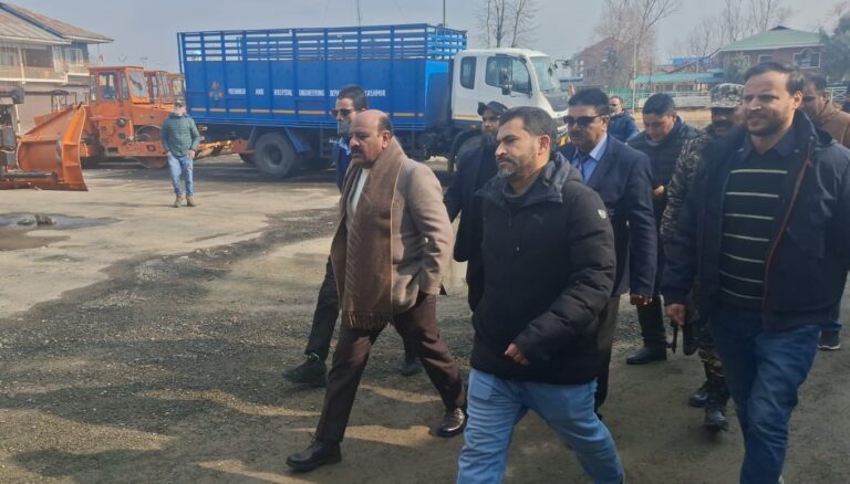 Ensure swift snow clearance, restoration of essential services across Kashmir: Deputy Chief Minister Visits Integrated Command, Control Centre HMT; assesses progress on Seerbagh–Sempora Bridge