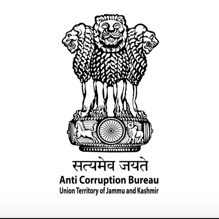 J&K ACB traps and arrests Riyaz Ahmad Khan, Patwari, Halqa Rakh Soothu, Budgam for demanding and accepting bribe amount of Rs 10,000