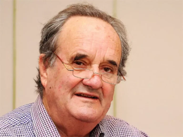 Veteran BBC Journalist Mark Tully Passes Away in Delhi