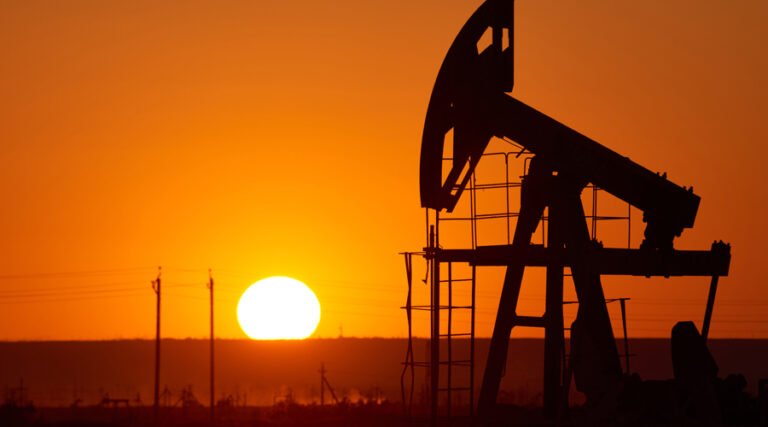 Trump Plan to Take Over Venezuela Oil Faces Major Hurdles – Kashmir Observer