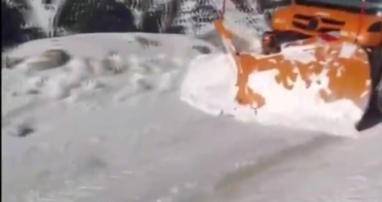 Mughal road remains closed as snow clearance operations continue