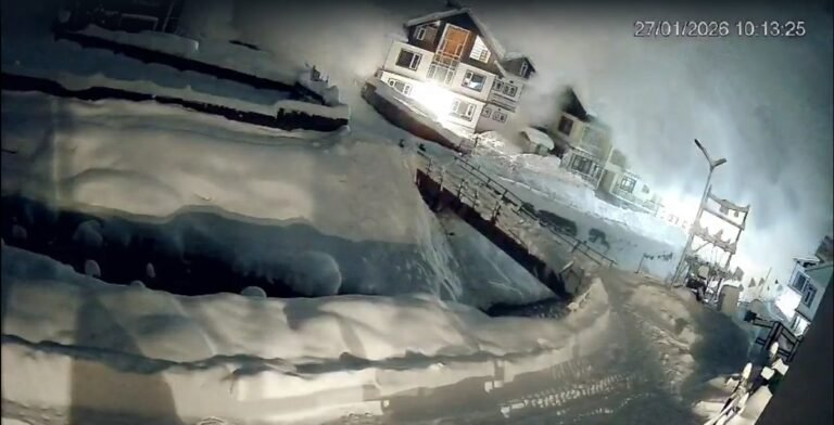 Avalanche Hits Sonamarg, Officials Say No Casualty