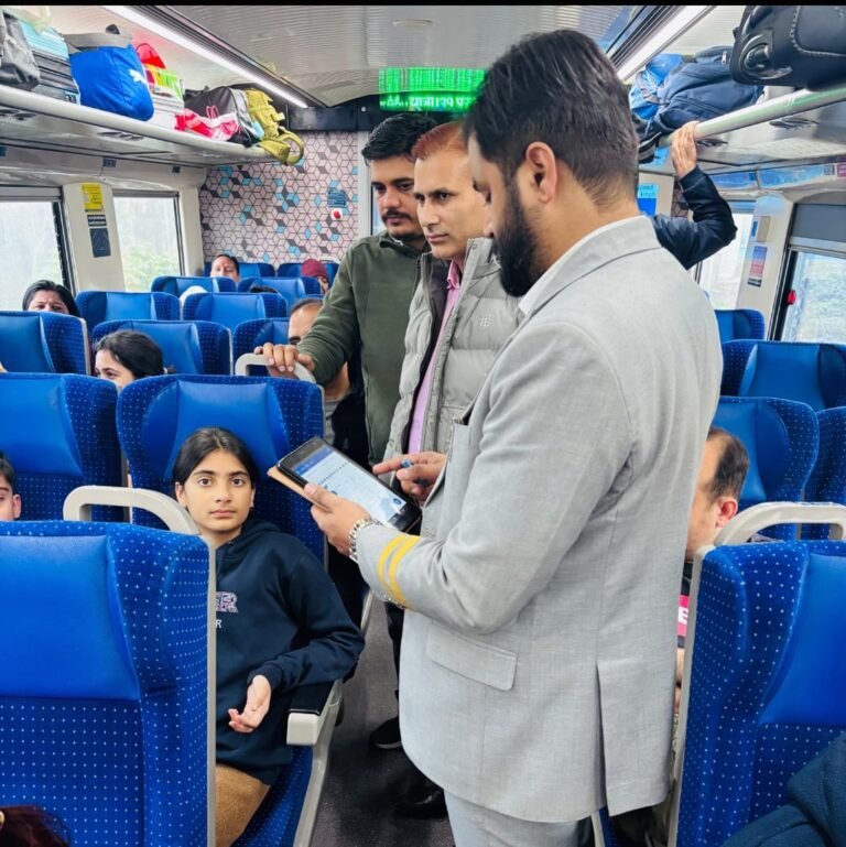 31 Ticketless Passengers Caught During Surprise Check on Vande Bharat Train – Kashmir Observer