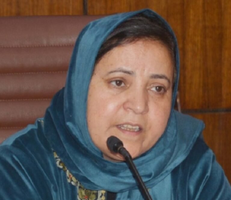 Sakina Itoo announces reopening of schools in several Kashmir districts; Decision on Srinagar, Budgam by evening 