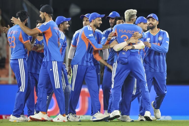 India Thrash New Zealand to Win Back-to-Back T20 World Cups